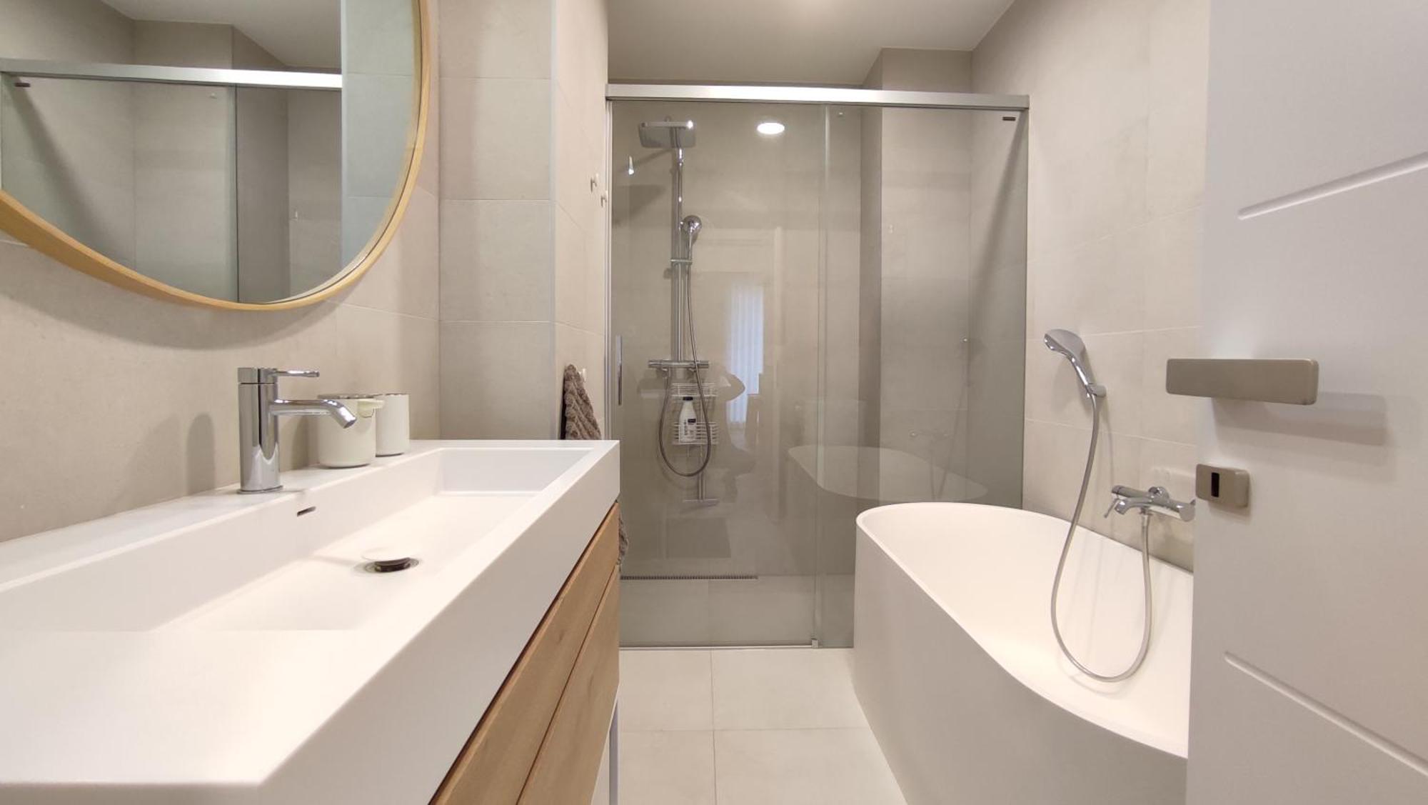 Bratislava Oldtown Apartment 130M2 ,60M2 Terrace And 2 Bathrooms Buitenkant foto